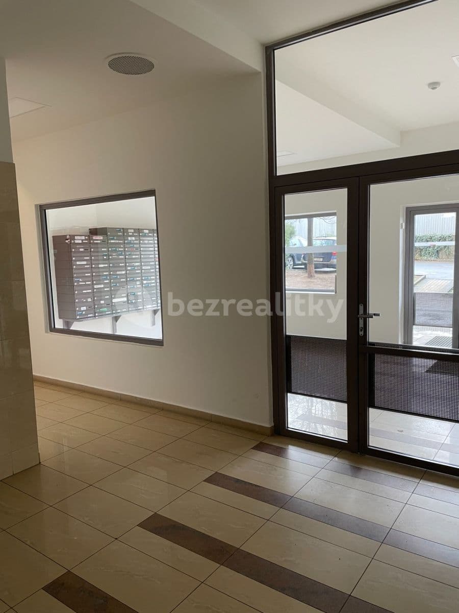 Pronájem bytu 3+kk 80 m², Kabešova, Praha, Praha Pronájem bytu 3+kk 80 m², Kabešova, Praha, Praha