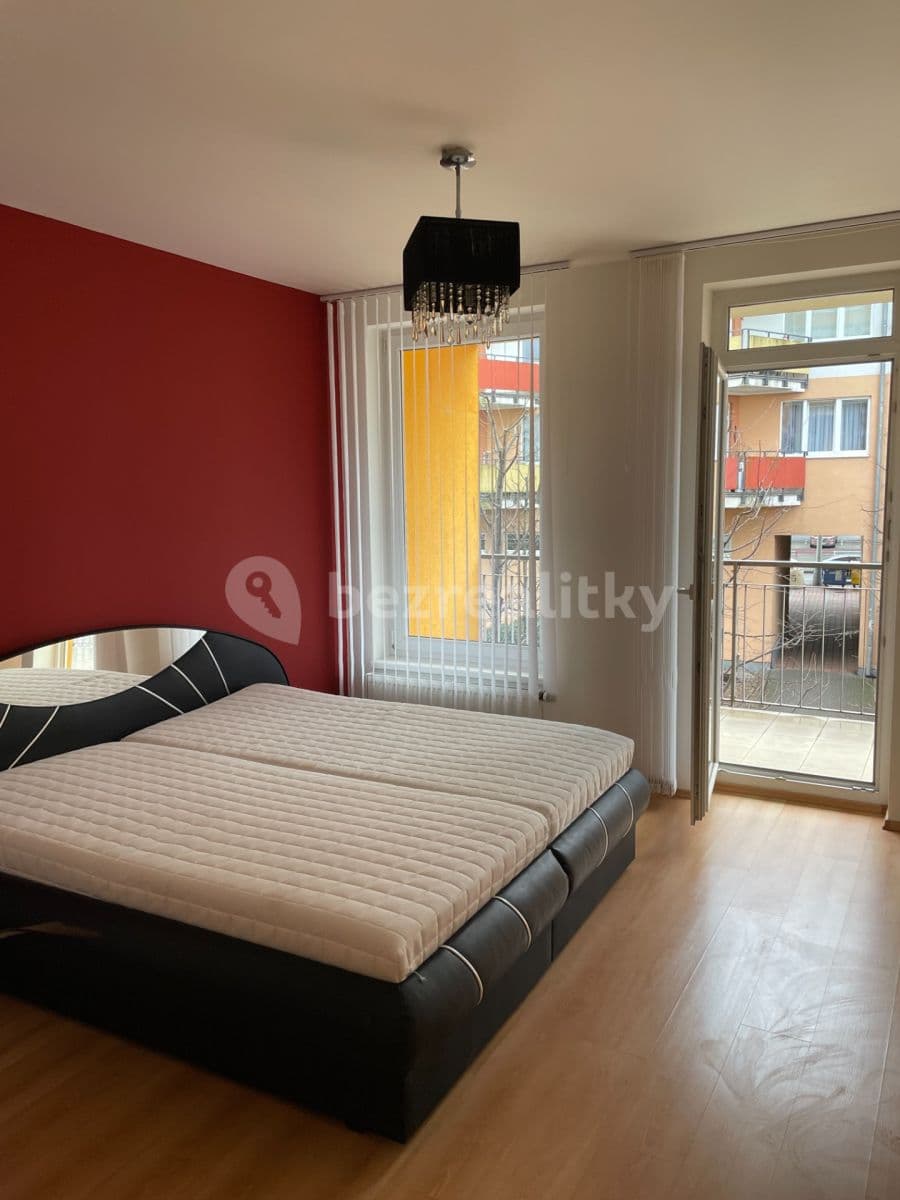 Pronájem bytu 3+kk 80 m², Kabešova, Praha, Praha Pronájem bytu 3+kk 80 m², Kabešova, Praha, Praha