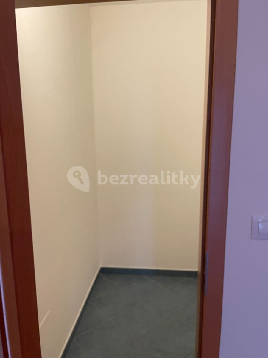 Pronájem bytu 3+kk 80 m², Kabešova, Praha, Praha Pronájem bytu 3+kk 80 m², Kabešova, Praha, Praha