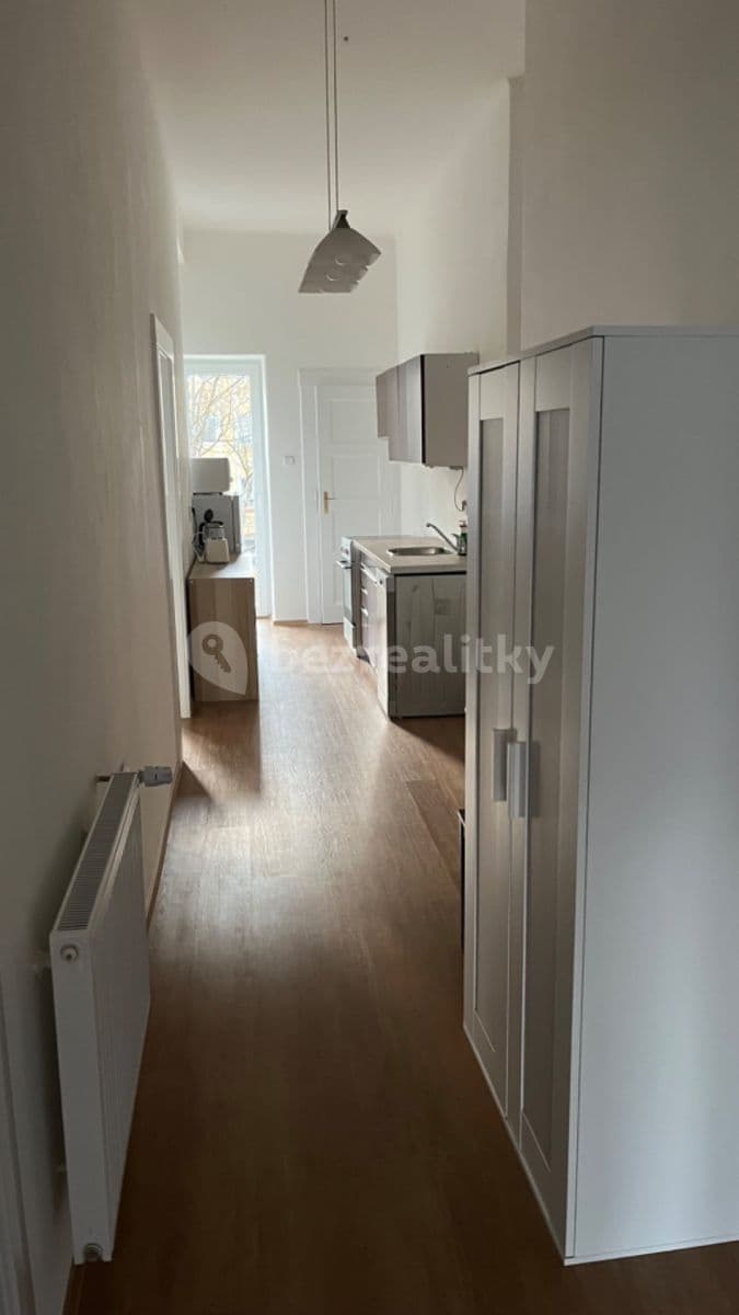 Pronájem bytu 2+1 65 m², Jičínská, Praha, Praha Pronájem bytu 2+1 65 m², Jičínská, Praha, Praha