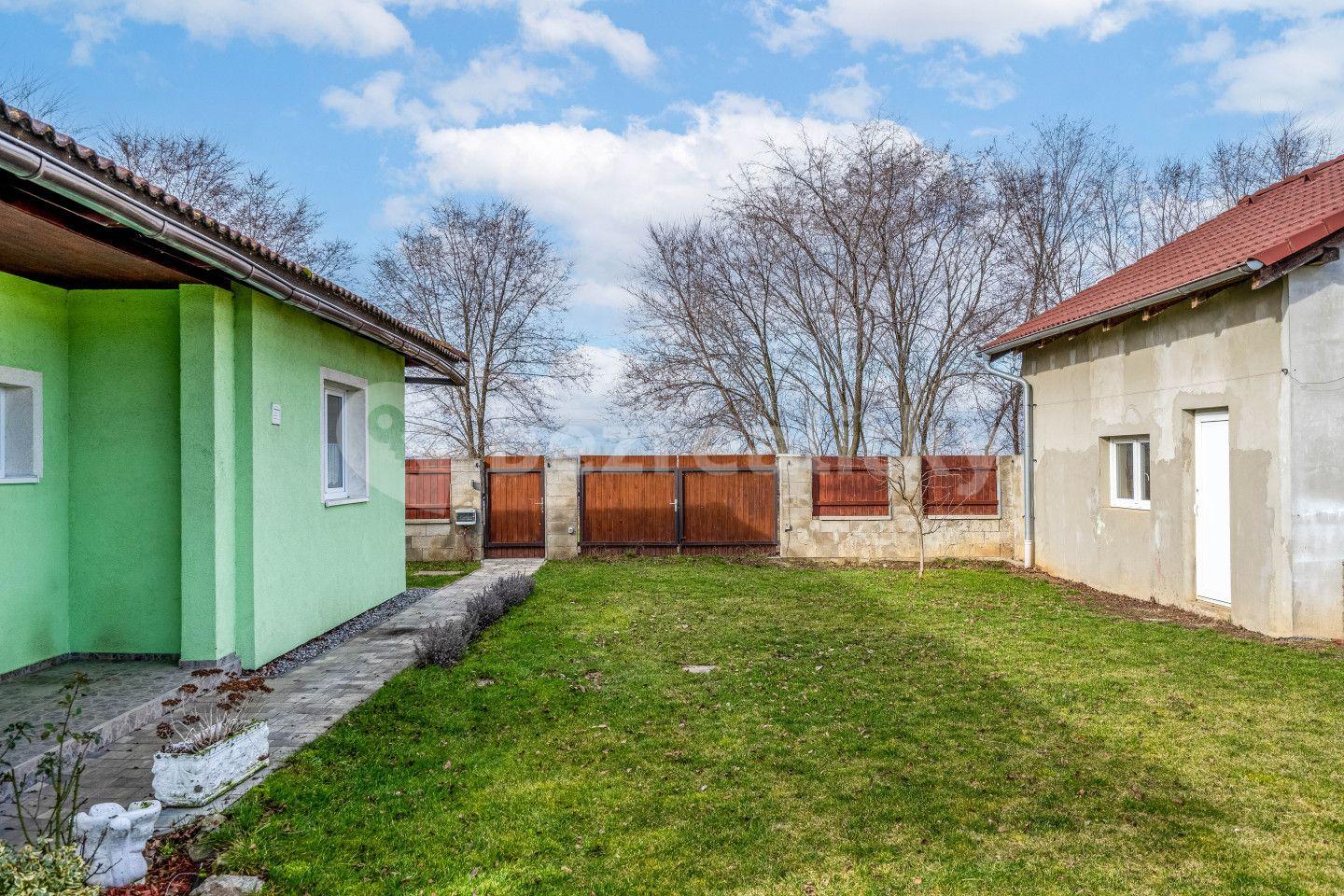Prodej domu 115 m², pozemek 778 m², Hlízov, Středočeský kraj