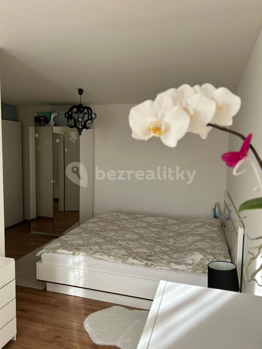 Pronájem bytu 3+kk 78 m², Jiřice, Středočeský kraj Pronájem bytu 3+kk 78 m², Jiřice, Středočeský kraj