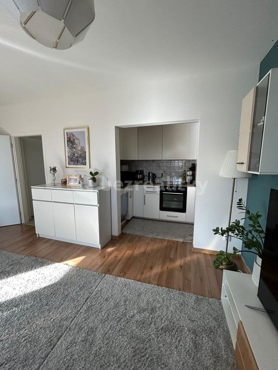 Pronájem bytu 3+kk 78 m², Jiřice, Středočeský kraj Pronájem bytu 3+kk 78 m², Jiřice, Středočeský kraj