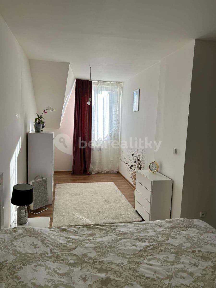 Pronájem bytu 3+kk 78 m², Jiřice, Středočeský kraj Pronájem bytu 3+kk 78 m², Jiřice, Středočeský kraj