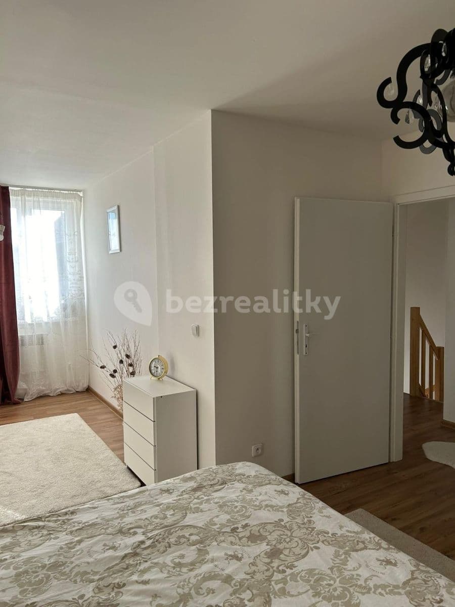 Pronájem bytu 3+kk 78 m², Jiřice, Středočeský kraj Pronájem bytu 3+kk 78 m², Jiřice, Středočeský kraj