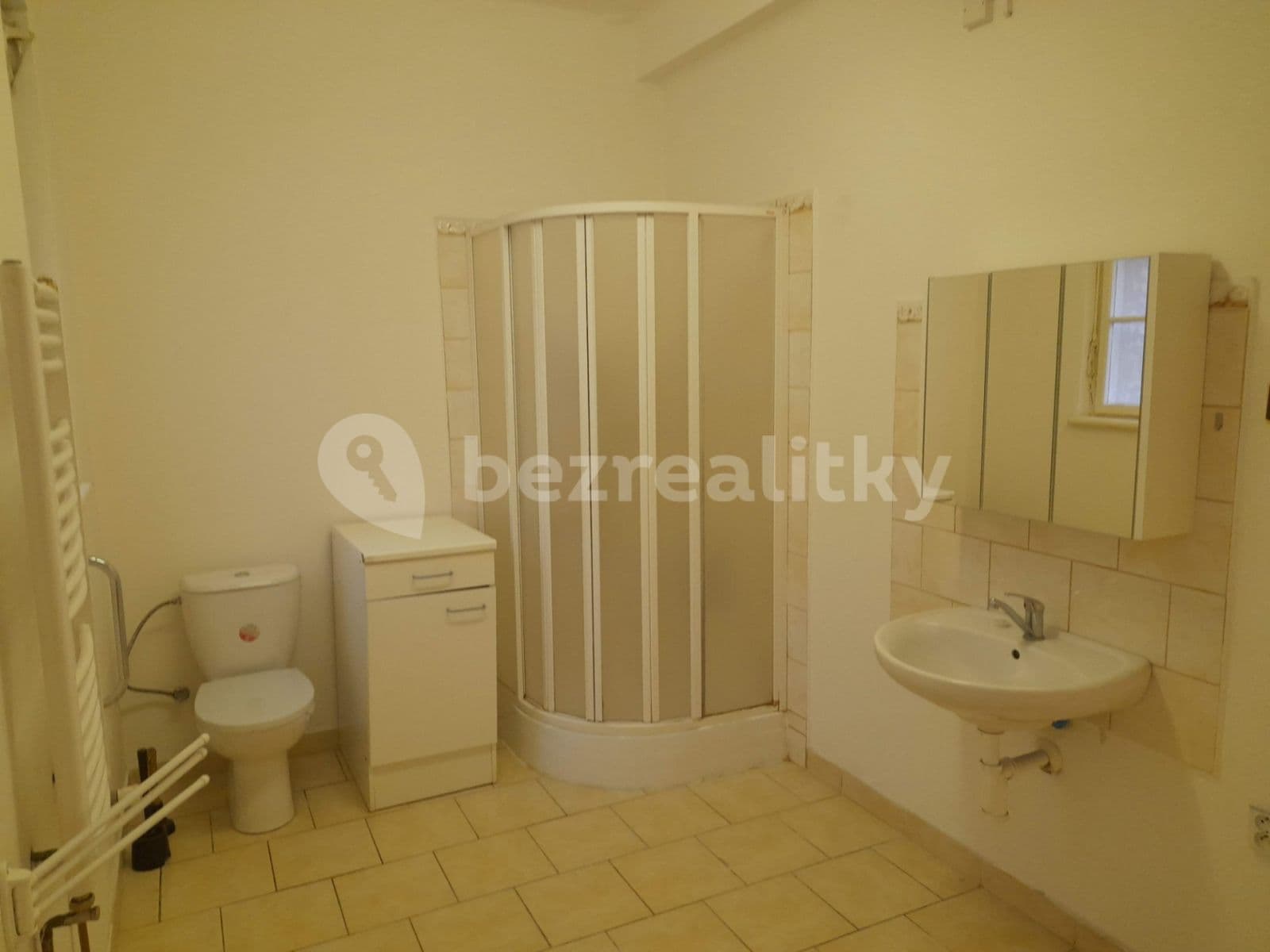 Pronájem bytu 1+1 49 m², Olbrachtova, Olomouc, Olomoucký kraj Pronájem bytu 1+1 49 m², Olbrachtova, Olomouc, Olomoucký kraj