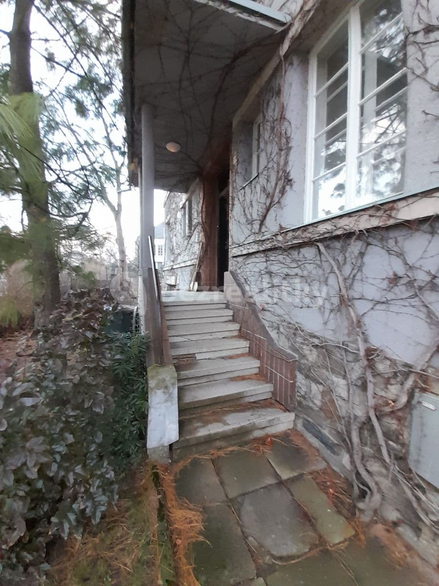 Pronájem bytu 1+1 49 m², Olbrachtova, Olomouc, Olomoucký kraj Pronájem bytu 1+1 49 m², Olbrachtova, Olomouc, Olomoucký kraj