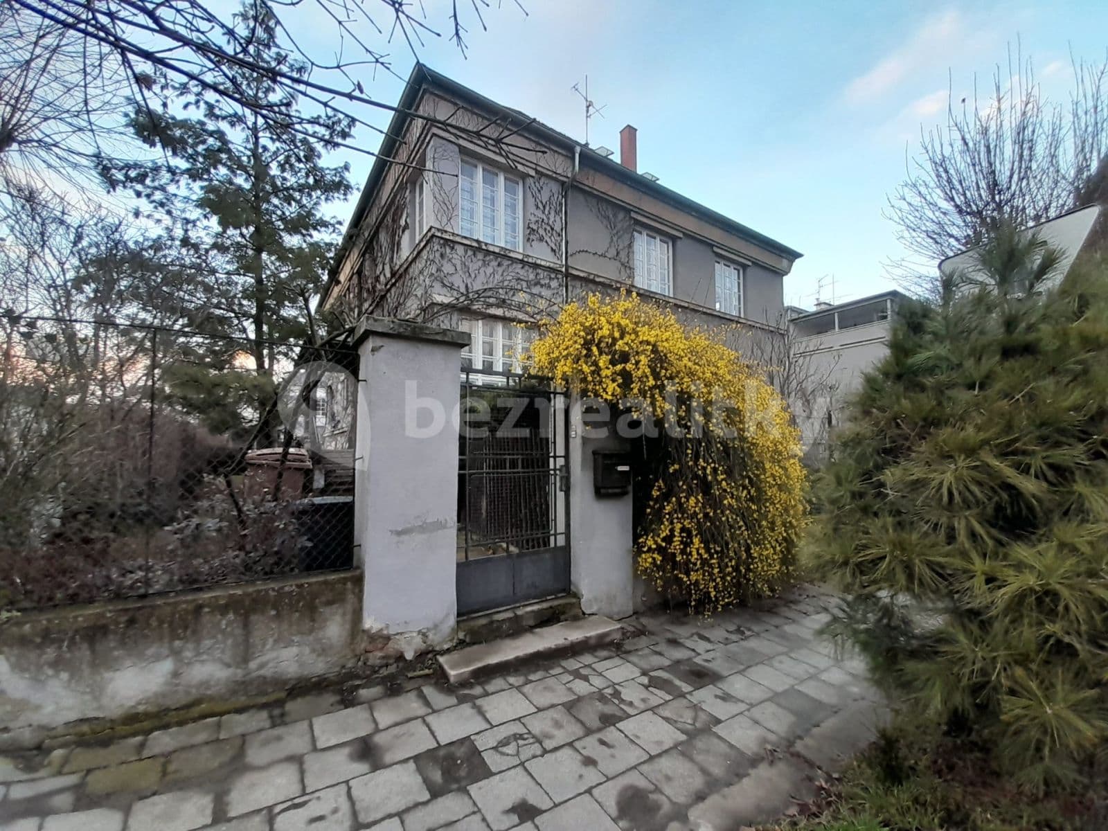 Pronájem bytu 1+1 49 m², Olbrachtova, Olomouc, Olomoucký kraj Pronájem bytu 1+1 49 m², Olbrachtova, Olomouc, Olomoucký kraj