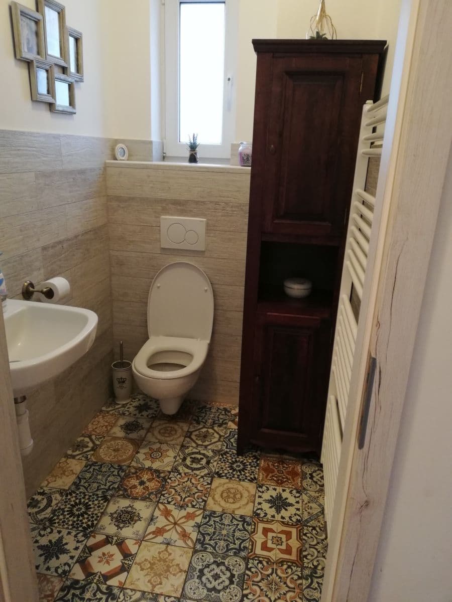 Prodej domu 118 m², pozemek 1.319 m², Nové Dvory, Středočeský kraj Prodej domu 118 m², pozemek 1.319 m², Nové Dvory, Středočeský kraj