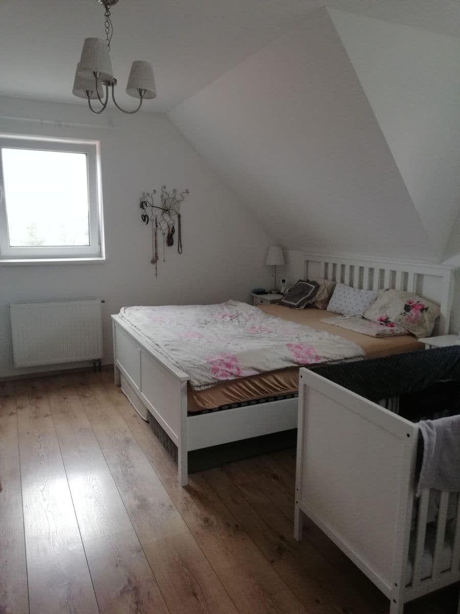 Prodej domu 118 m², pozemek 1.319 m², Nové Dvory, Středočeský kraj Prodej domu 118 m², pozemek 1.319 m², Nové Dvory, Středočeský kraj