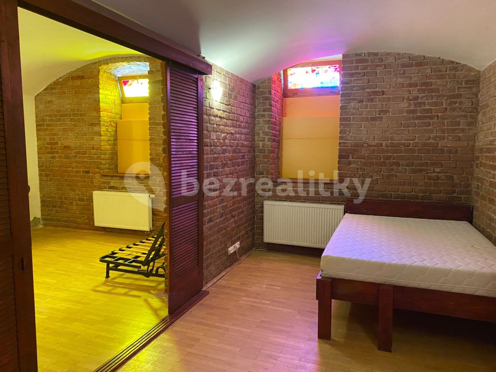 Pronájem bytu 1+kk 39 m², Korunní, Praha, Praha Pronájem bytu 1+kk 39 m², Korunní, Praha, Praha