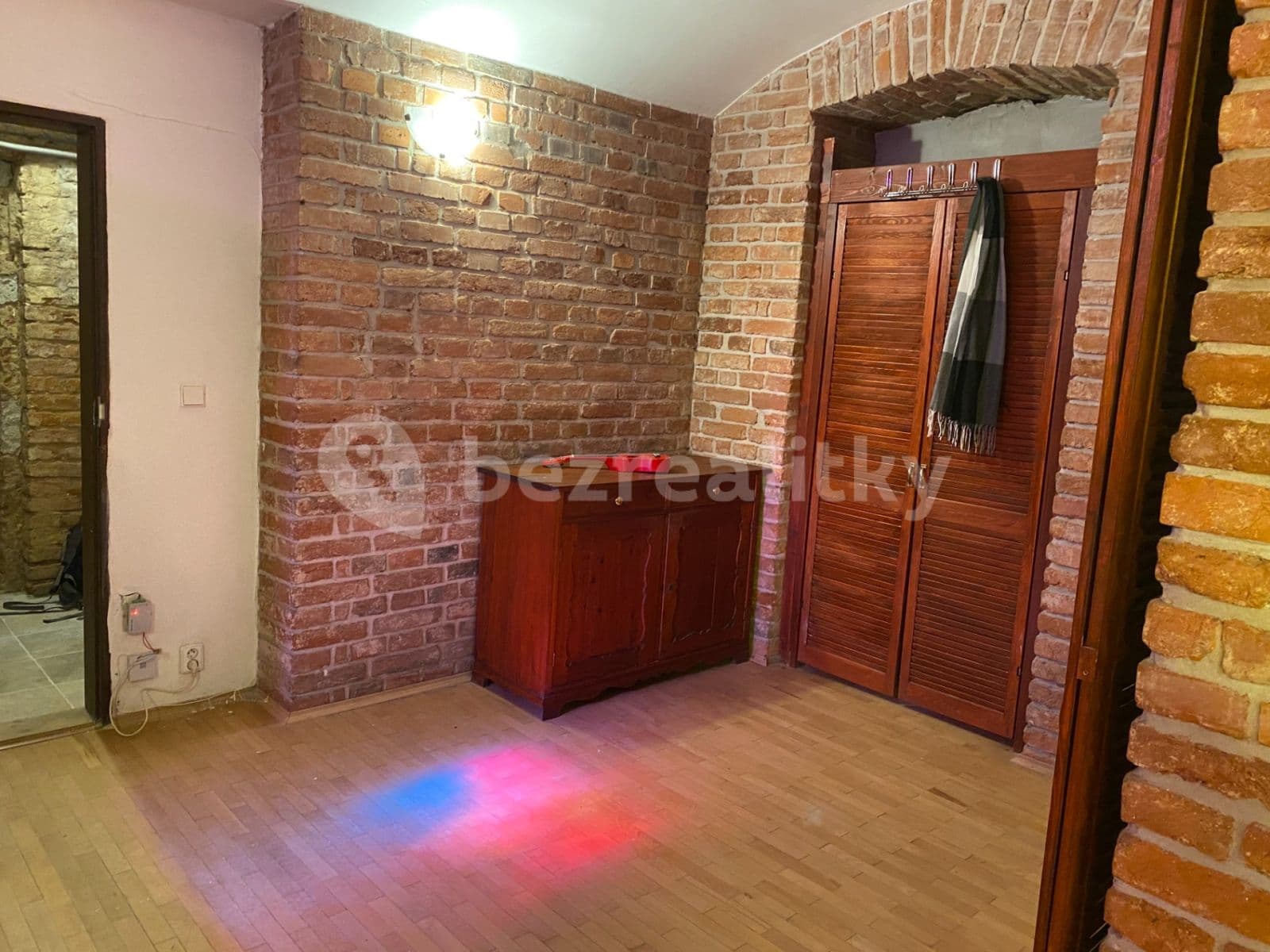Pronájem bytu 1+kk 39 m², Korunní, Praha, Praha Pronájem bytu 1+kk 39 m², Korunní, Praha, Praha
