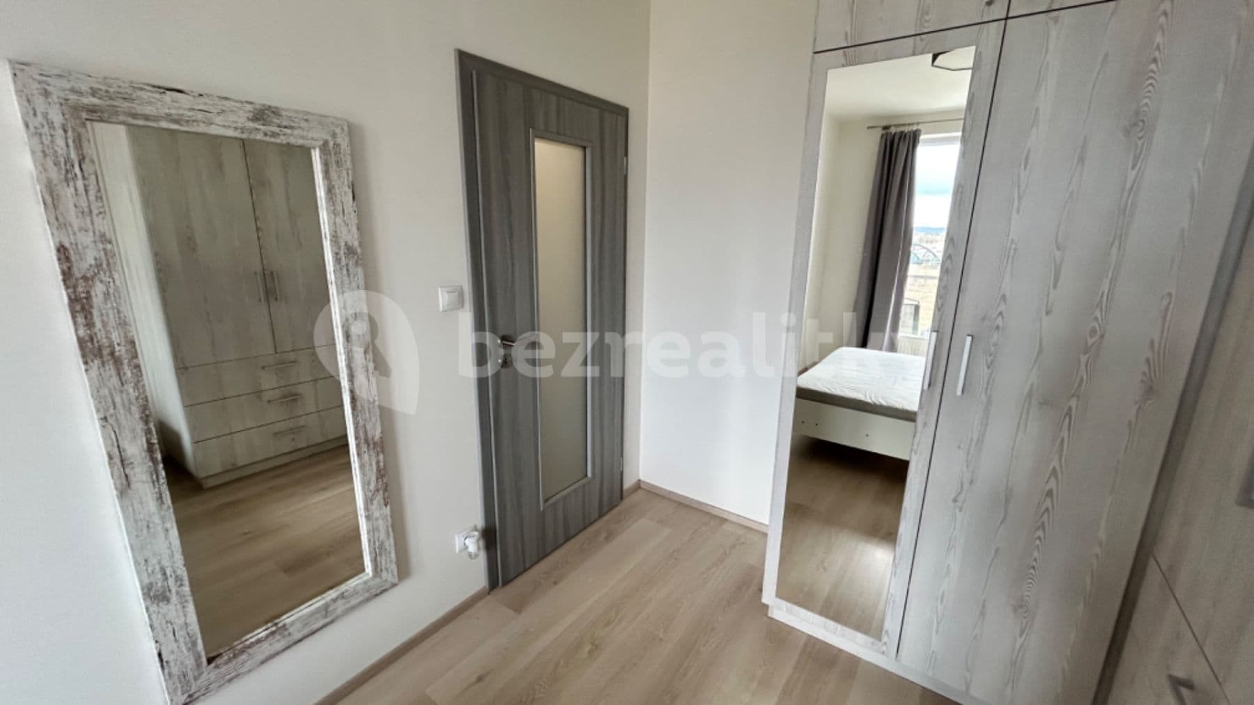 Pronájem bytu 2+kk 47 m², Magisterská, Plzeň, Plzeňský kraj Pronájem bytu 2+kk 47 m², Magisterská, Plzeň, Plzeňský kraj