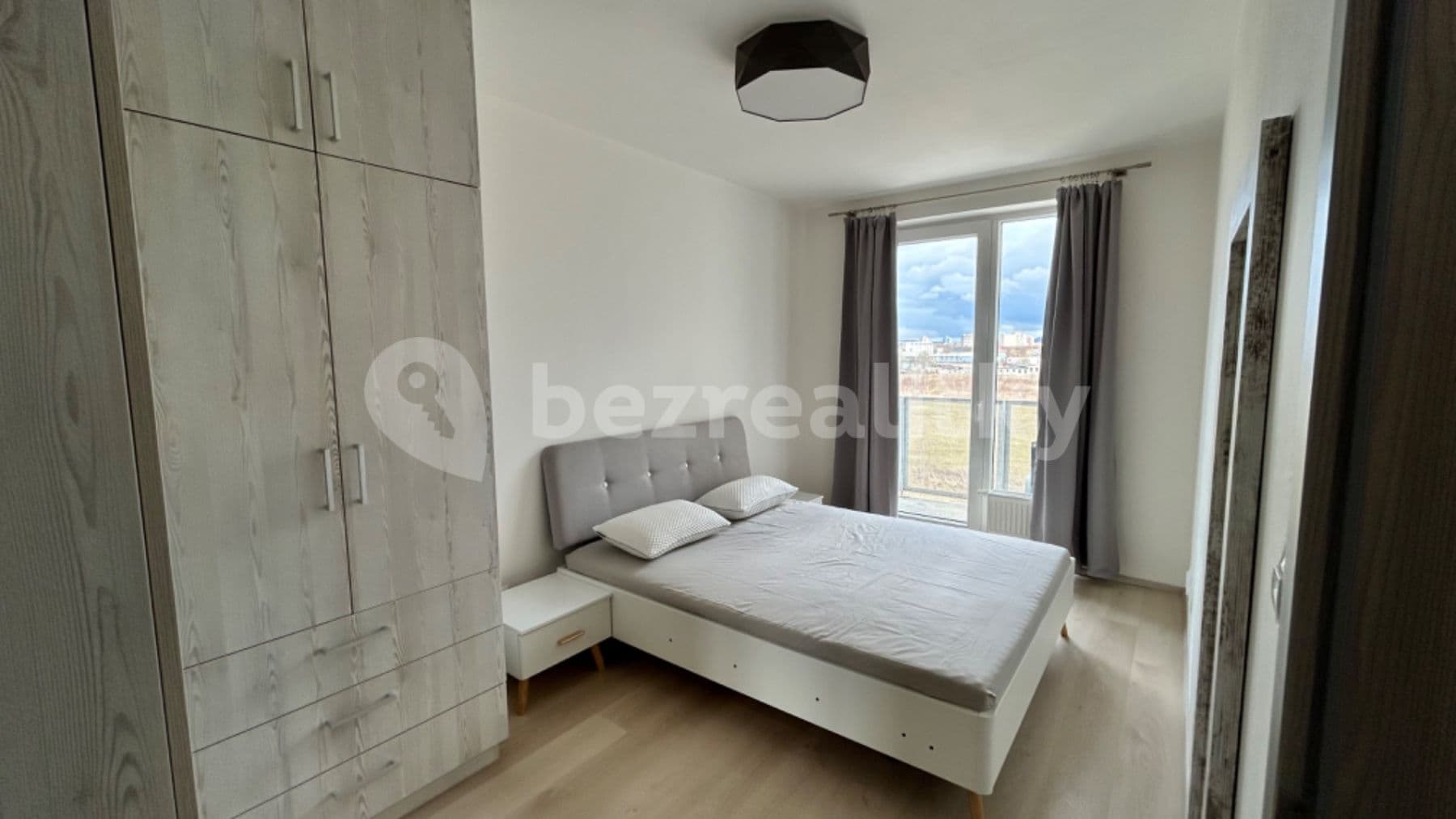 Pronájem bytu 2+kk 47 m², Magisterská, Plzeň, Plzeňský kraj Pronájem bytu 2+kk 47 m², Magisterská, Plzeň, Plzeňský kraj