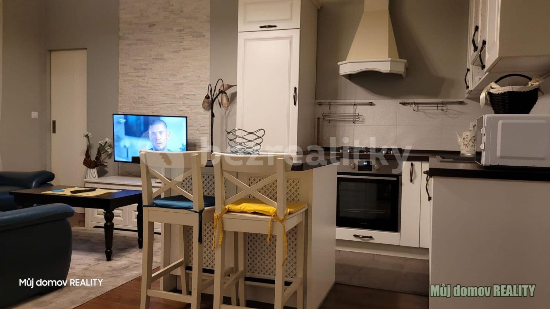 Pronájem bytu 3+kk 55 m², Bulharská, Praha, Praha Pronájem bytu 3+kk 55 m², Bulharská, Praha, Praha