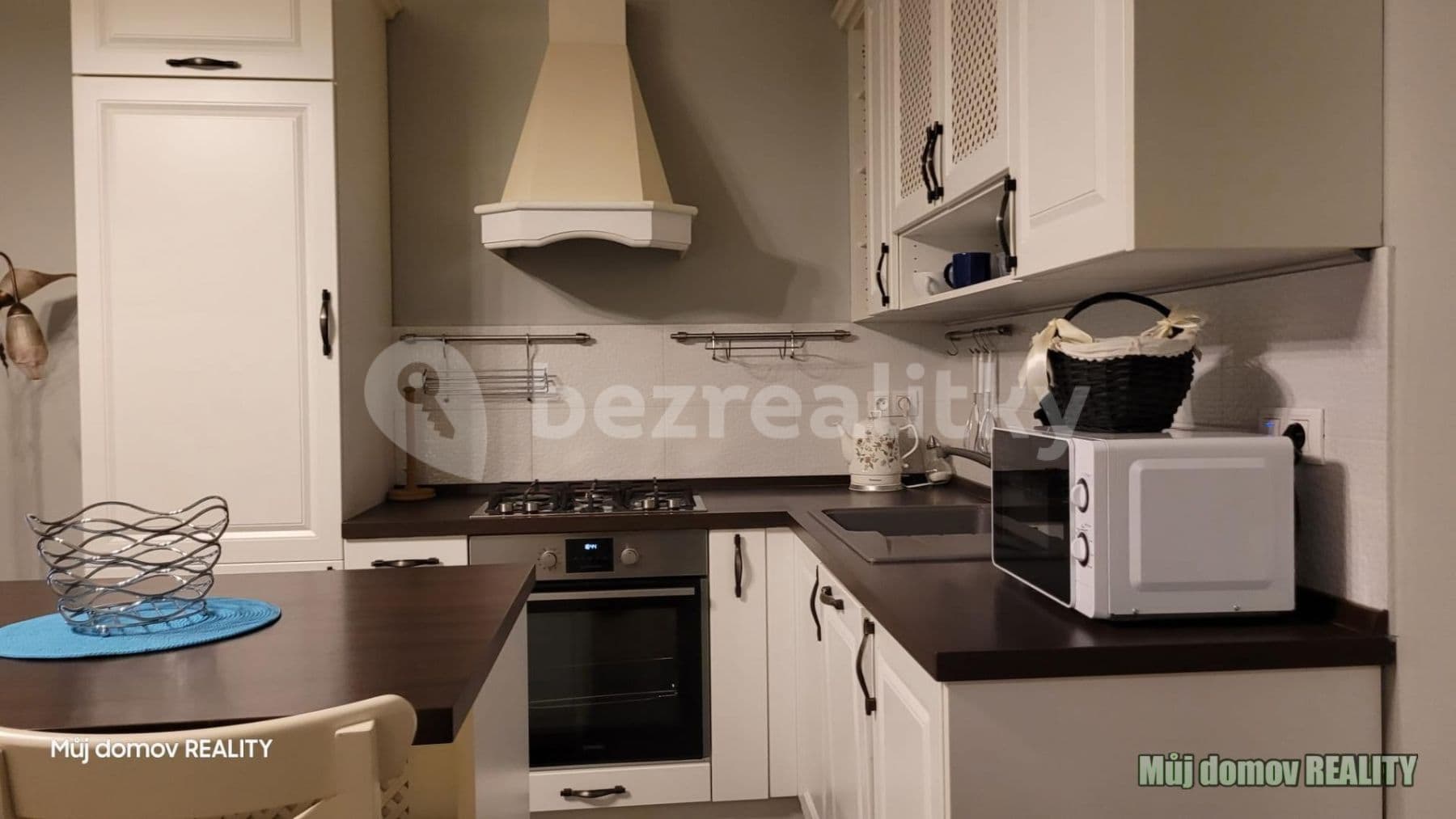 Pronájem bytu 3+kk 55 m², Bulharská, Praha, Praha Pronájem bytu 3+kk 55 m², Bulharská, Praha, Praha