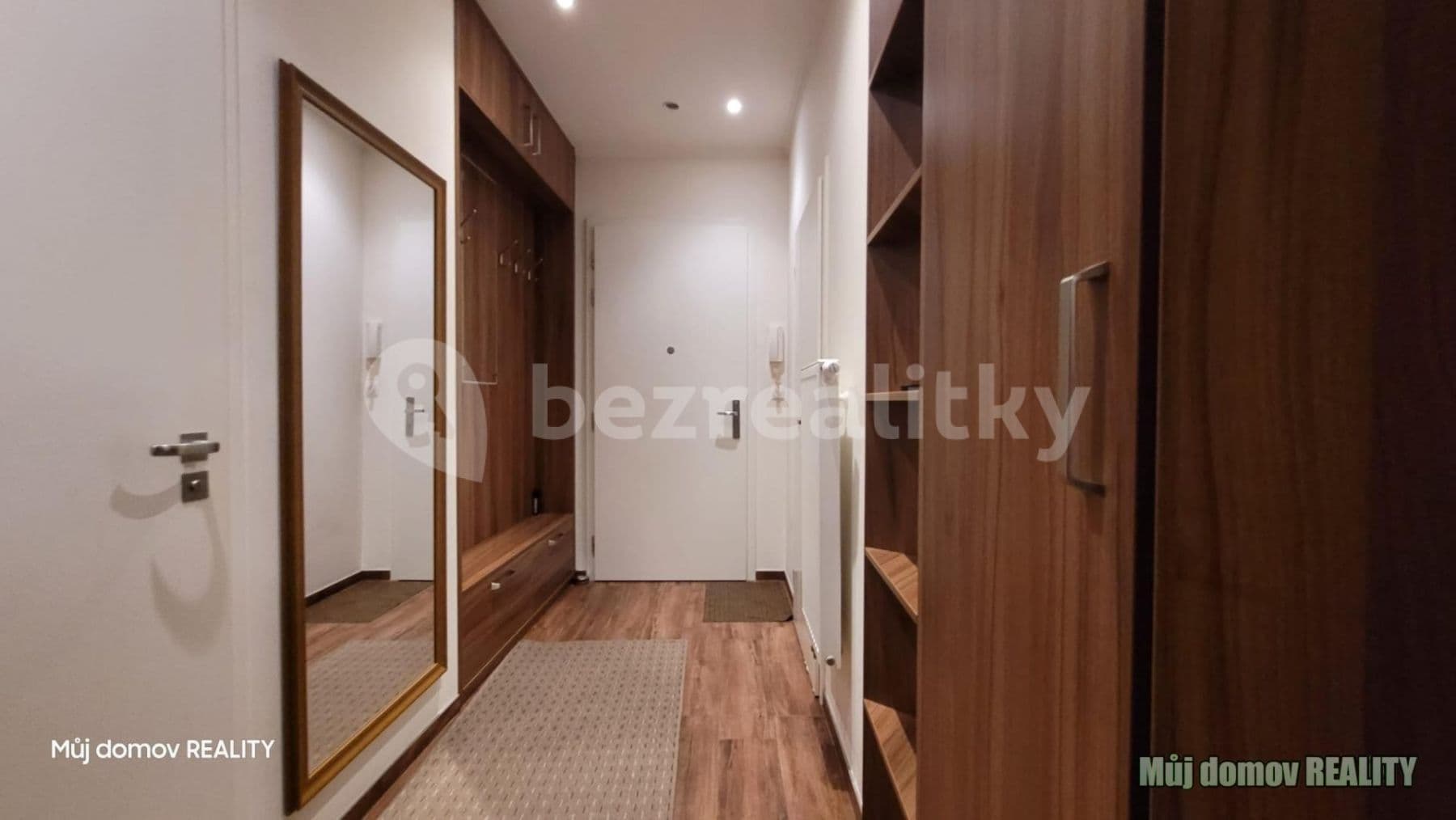 Pronájem bytu 3+kk 55 m², Bulharská, Praha, Praha Pronájem bytu 3+kk 55 m², Bulharská, Praha, Praha