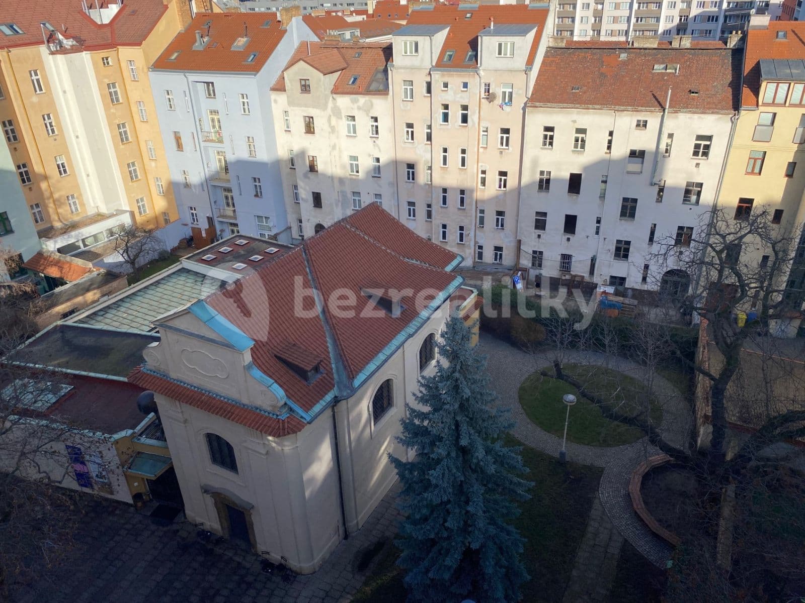 Pronájem bytu 2+1 54 m², Čajkovského, Praha, Praha Pronájem bytu 2+1 54 m², Čajkovského, Praha, Praha