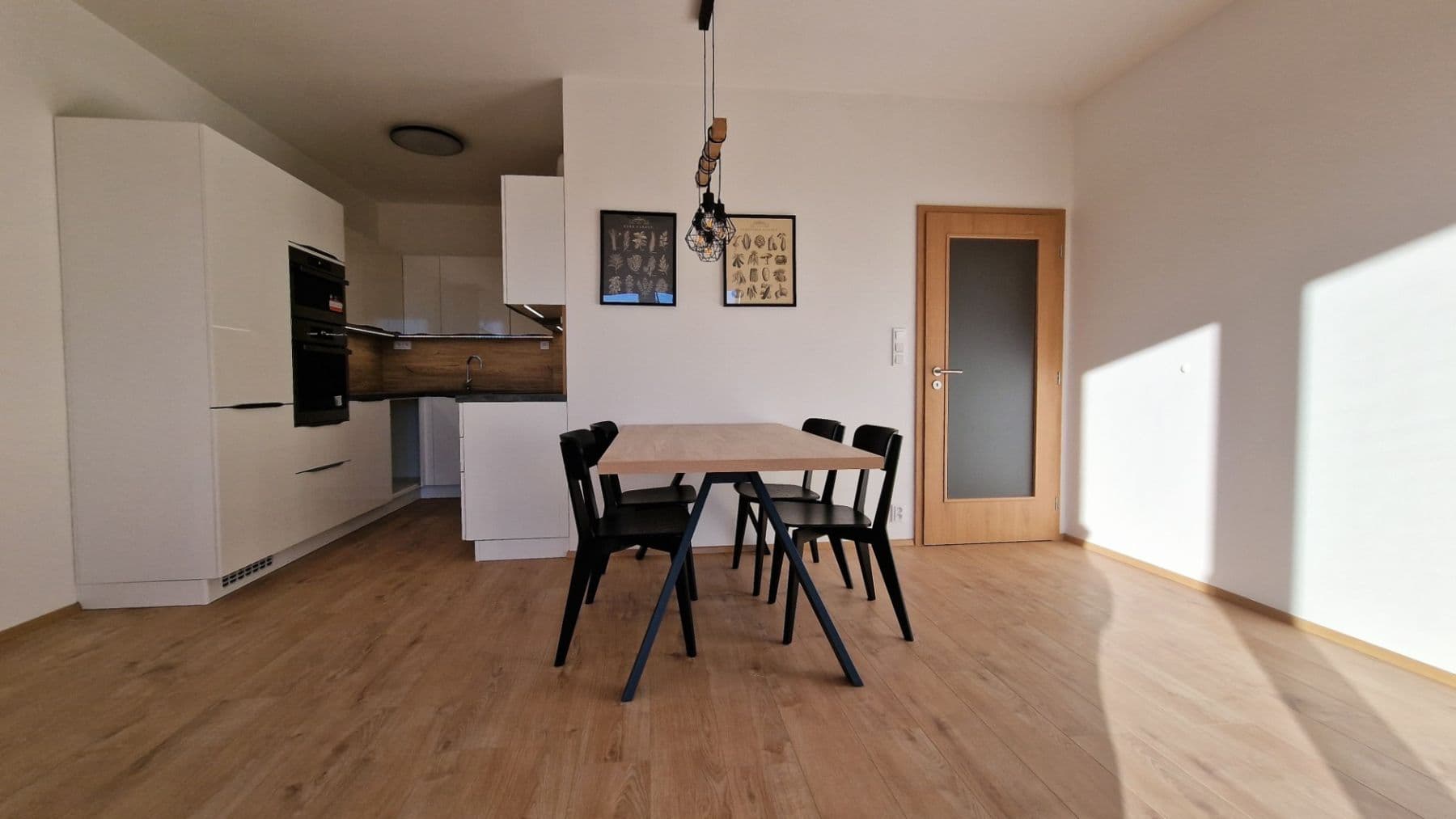 Pronájem bytu 2+kk 58 m², Hlavenecká, Brandýs nad Labem-Stará Boleslav, Středočeský kraj Pronájem bytu 2+kk 58 m², Hlavenecká, Brandýs nad Labem-Stará Boleslav, Středočeský kraj