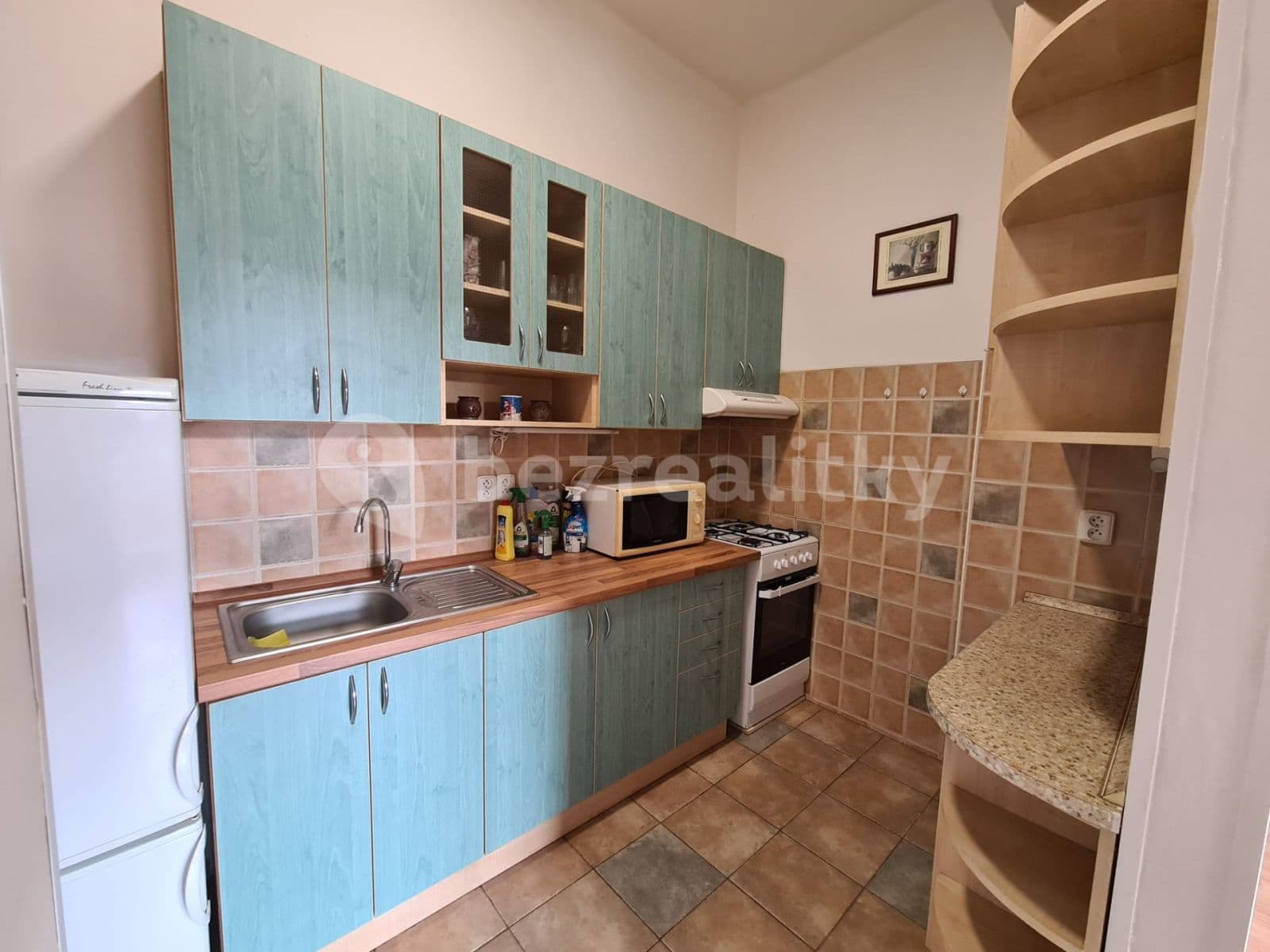 Pronájem bytu 1+kk 37 m², Ruská, Praha, Praha Pronájem bytu 1+kk 37 m², Ruská, Praha, Praha