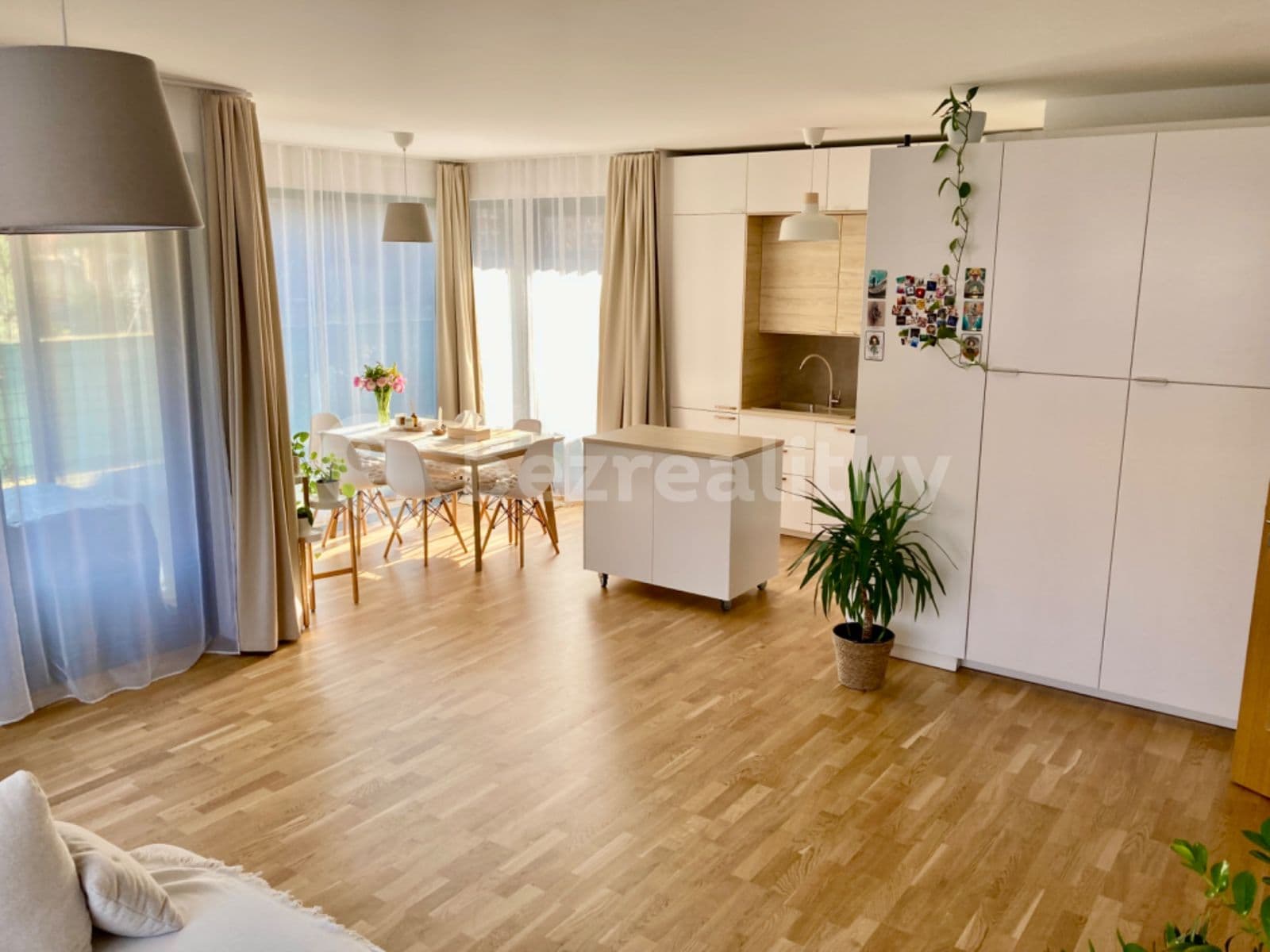 Pronájem bytu 3+kk 90 m², Michelská, Praha, Praha Pronájem bytu 3+kk 90 m², Michelská, Praha, Praha