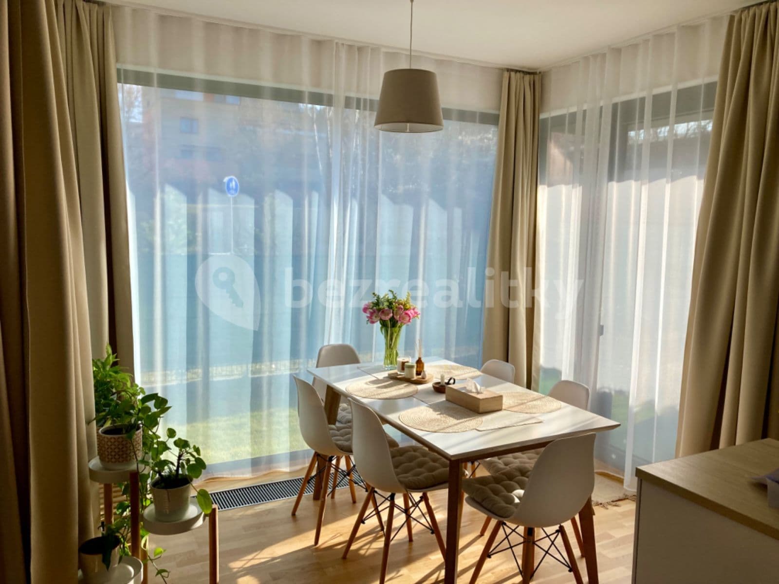Pronájem bytu 3+kk 90 m², Michelská, Praha, Praha Pronájem bytu 3+kk 90 m², Michelská, Praha, Praha
