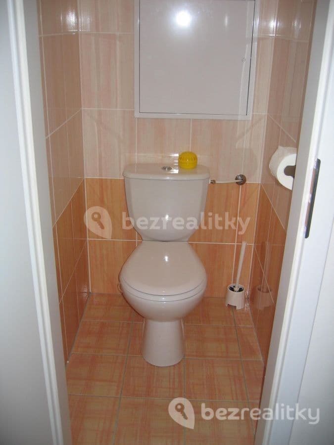 Pronájem bytu 1+1 38 m², Kosmonautů, Kladno, Středočeský kraj Pronájem bytu 1+1 38 m², Kosmonautů, Kladno, Středočeský kraj