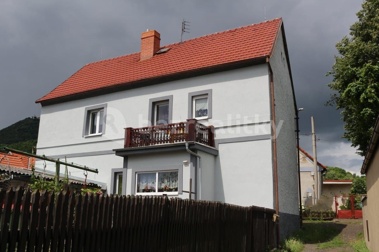 Prodej domu 150 m², pozemek 489 m², Velemín, Ústecký kraj
