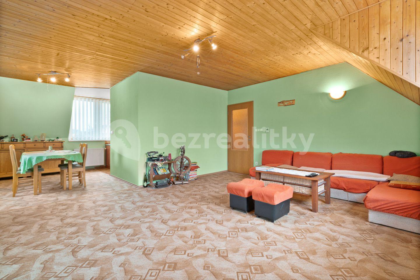 Prodej domu 140 m², pozemek 2.731 m², Lukavice, Pardubický kraj