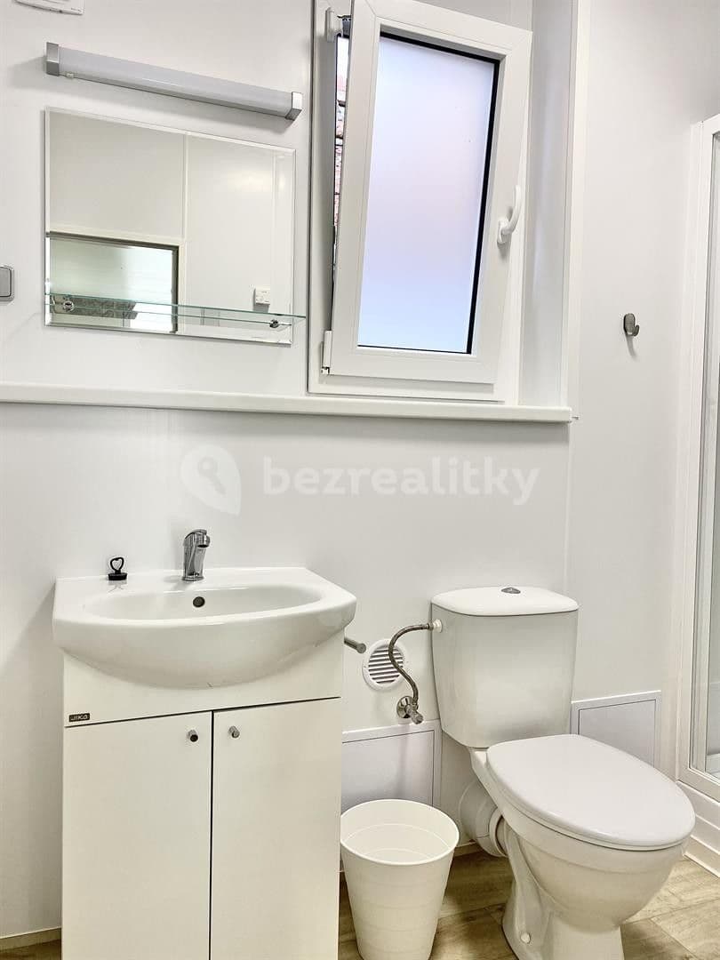 Pronájem bytu 1+kk 17 m², Hybešova, Brno, Jihomoravský kraj Pronájem bytu 1+kk 17 m², Hybešova, Brno, Jihomoravský kraj