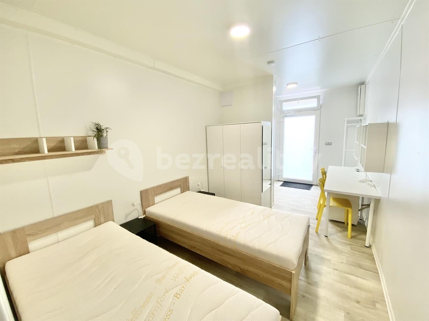 Pronájem bytu 1+kk 17 m², Hybešova, Brno, Jihomoravský kraj Pronájem bytu 1+kk 17 m², Hybešova, Brno, Jihomoravský kraj