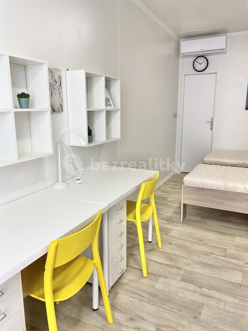 Pronájem bytu 1+kk 17 m², Hybešova, Brno, Jihomoravský kraj Pronájem bytu 1+kk 17 m², Hybešova, Brno, Jihomoravský kraj