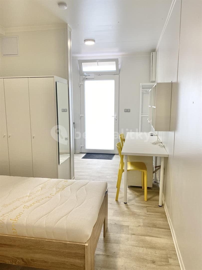 Pronájem bytu 1+kk 17 m², Hybešova, Brno, Jihomoravský kraj Pronájem bytu 1+kk 17 m², Hybešova, Brno, Jihomoravský kraj