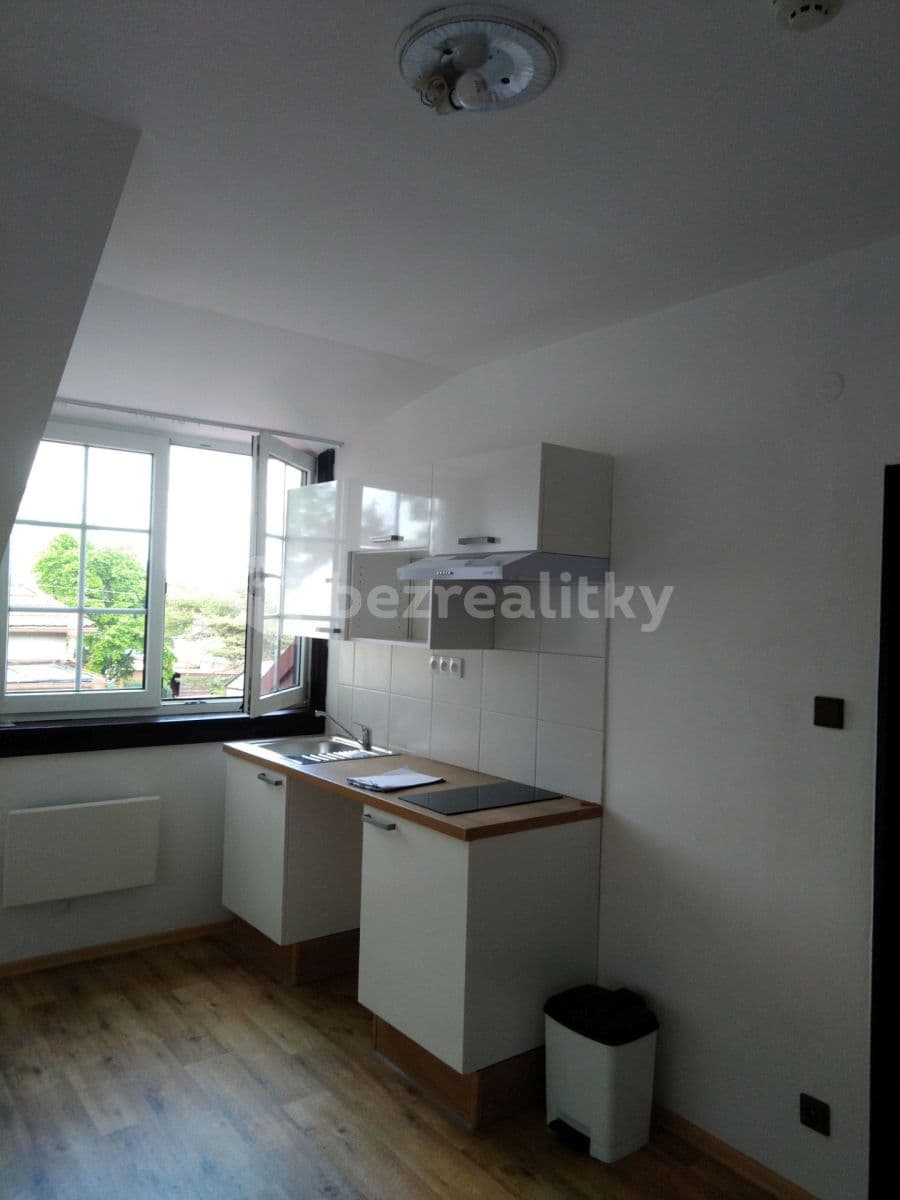 Pronájem bytu 1+kk 22 m², Litovická, Hostivice, Středočeský kraj Pronájem bytu 1+kk 22 m², Litovická, Hostivice, Středočeský kraj