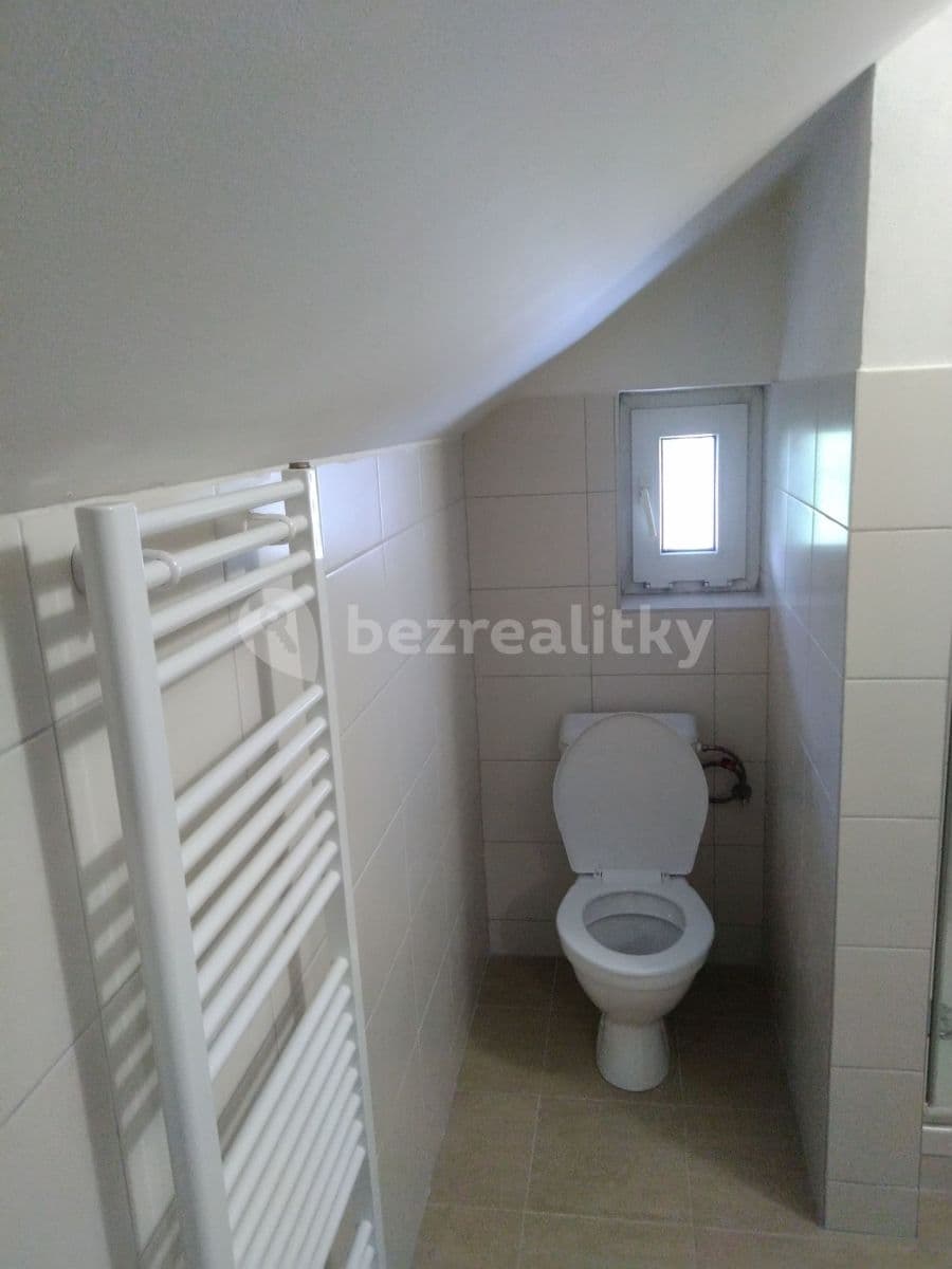 Pronájem bytu 1+kk 22 m², Litovická, Hostivice, Středočeský kraj Pronájem bytu 1+kk 22 m², Litovická, Hostivice, Středočeský kraj