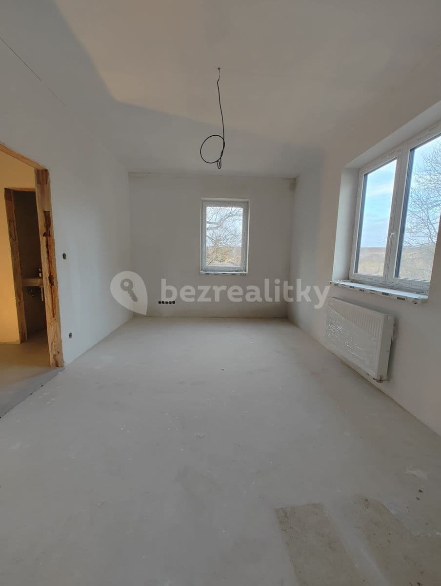 Prodej bytu 1+1 33 m², V Pitkovičkách, Praha, Praha