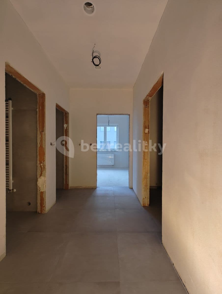 Prodej bytu 1+1 33 m², V Pitkovičkách, Praha, Praha
