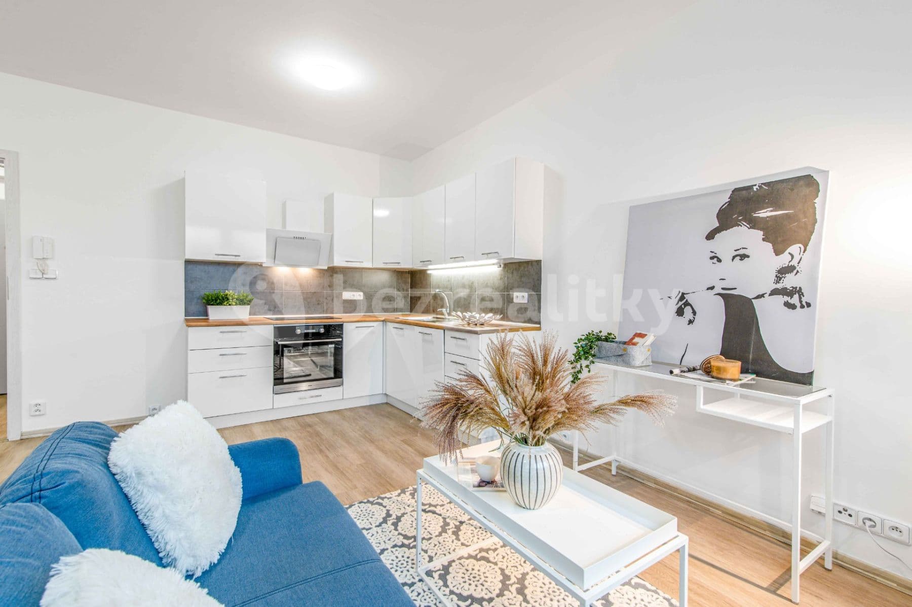 Pronájem bytu 1+kk 34 m², Klučovská, Český Brod, Středočeský kraj Pronájem bytu 1+kk 34 m², Klučovská, Český Brod, Středočeský kraj