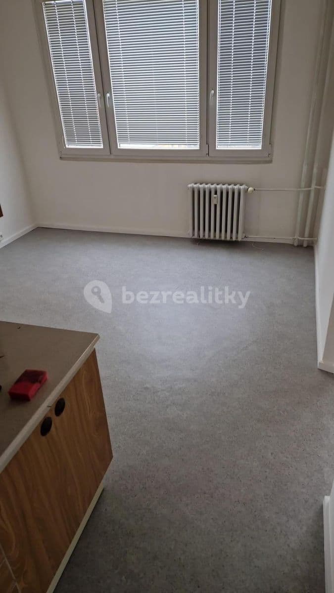 Pronájem bytu 3+1 75 m², Hostýnská, Praha, Praha Pronájem bytu 3+1 75 m², Hostýnská, Praha, Praha