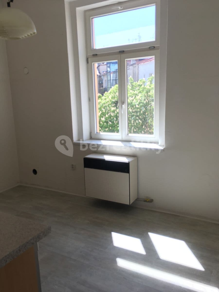 Pronájem bytu 1+1 47 m², Sarajevská, Praha, Praha Pronájem bytu 1+1 47 m², Sarajevská, Praha, Praha