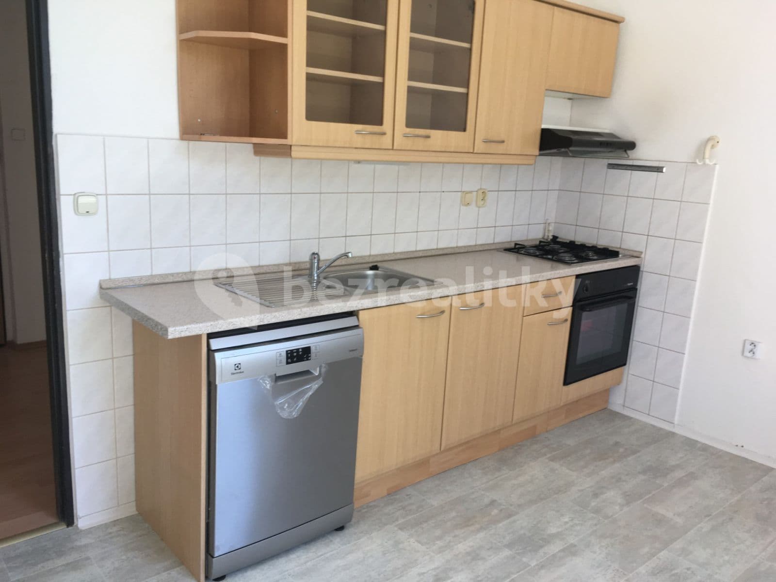 Pronájem bytu 1+1 47 m², Sarajevská, Praha, Praha Pronájem bytu 1+1 47 m², Sarajevská, Praha, Praha