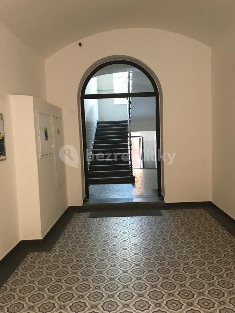 Pronájem bytu 1+1 47 m², Sarajevská, Praha, Praha Pronájem bytu 1+1 47 m², Sarajevská, Praha, Praha