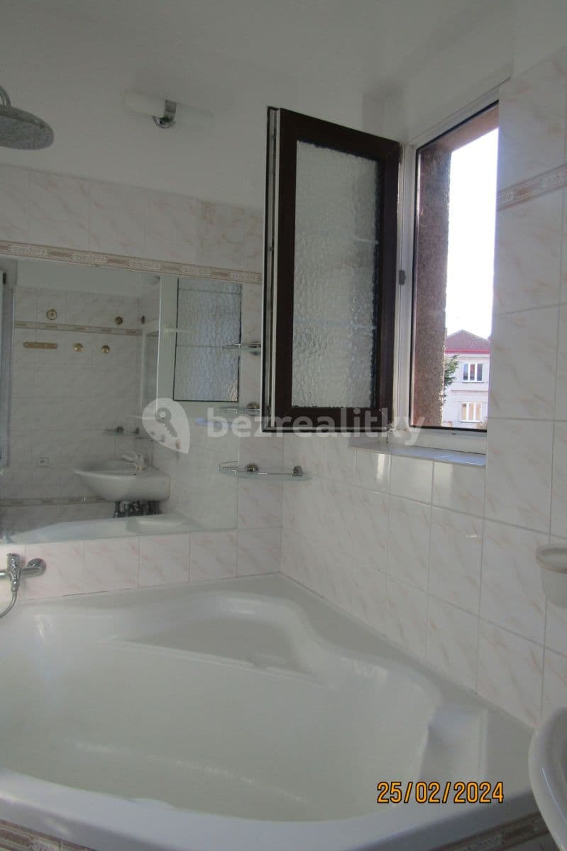 Pronájem bytu 2+1 80 m², Řepská, Praha, Praha Pronájem bytu 2+1 80 m², Řepská, Praha, Praha