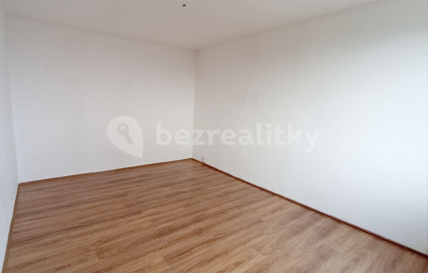 Prodej bytu 1+1 35 m², Karla Čapka, Krupka, Ústecký kraj