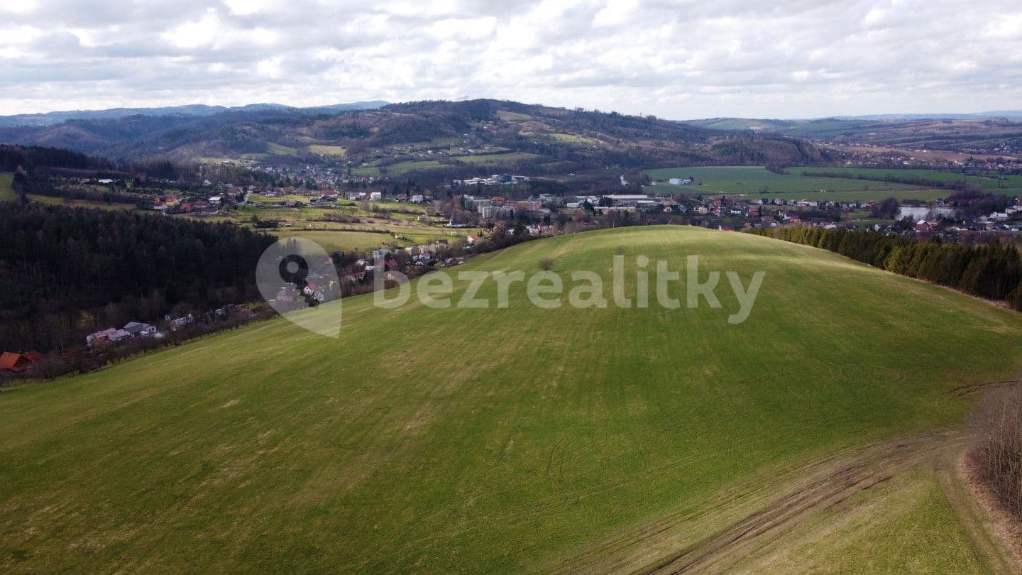 Prodej pozemku 8.424 m², Valašské Meziříčí, Zlínský kraj