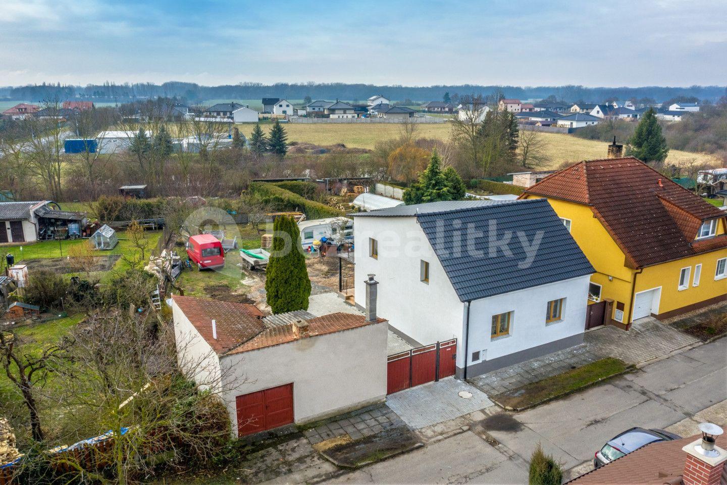 Prodej domu 153 m², pozemek 745 m², V Zahradách, Kostomlaty nad Labem, Středočeský kraj
