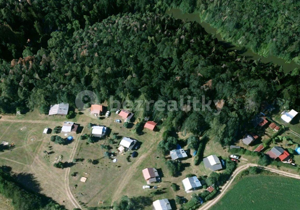 Prodej pozemku 12.655 m², Jevišovice, Jihomoravský kraj