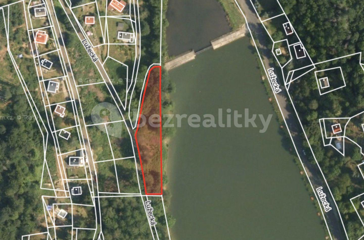 Prodej pozemku 1.462 m², Povrly, Ústecký kraj