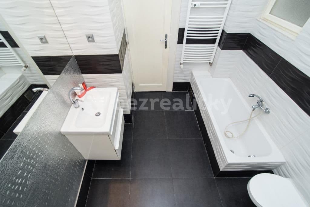 Pronájem bytu 4+1 161 m², Soukenická, Praha, Praha Pronájem bytu 4+1 161 m², Soukenická, Praha, Praha