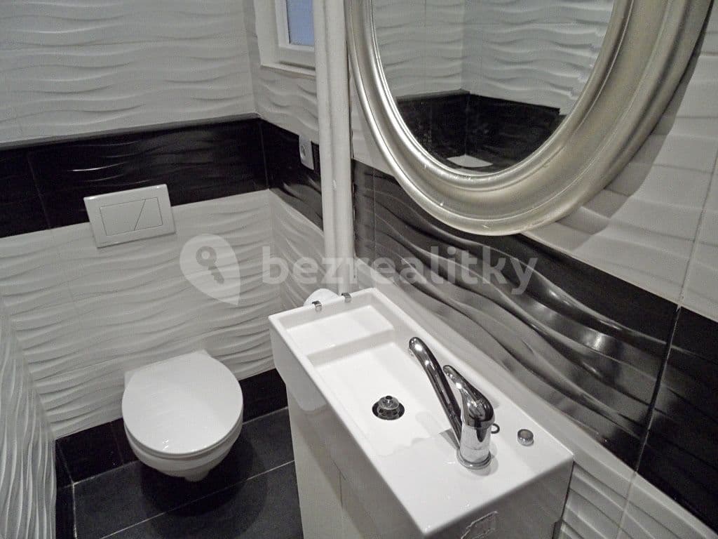 Pronájem bytu 4+1 161 m², Soukenická, Praha, Praha Pronájem bytu 4+1 161 m², Soukenická, Praha, Praha